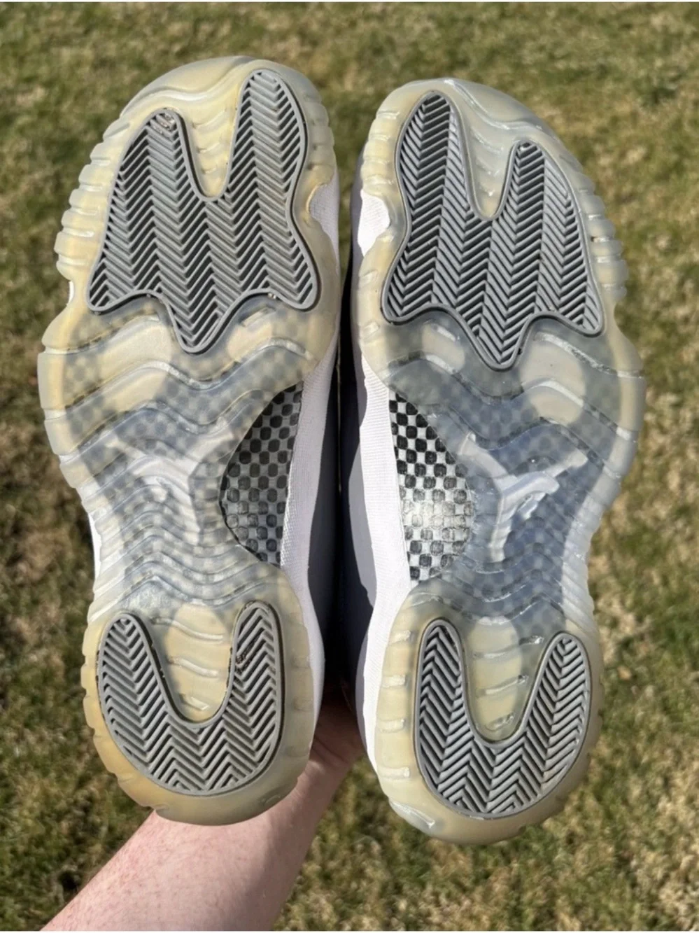 Jordan 11 Retro Low Cool Grey 2018  Size 10
